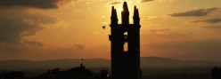 Tramonto sui tetti del borgo