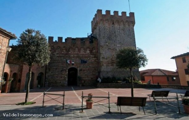 Rocca di Casole